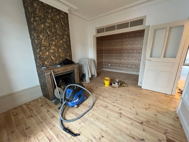 Parquet après ponçage avant teinte
